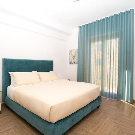 Yourhome - Casa Moscatelli Apartman *