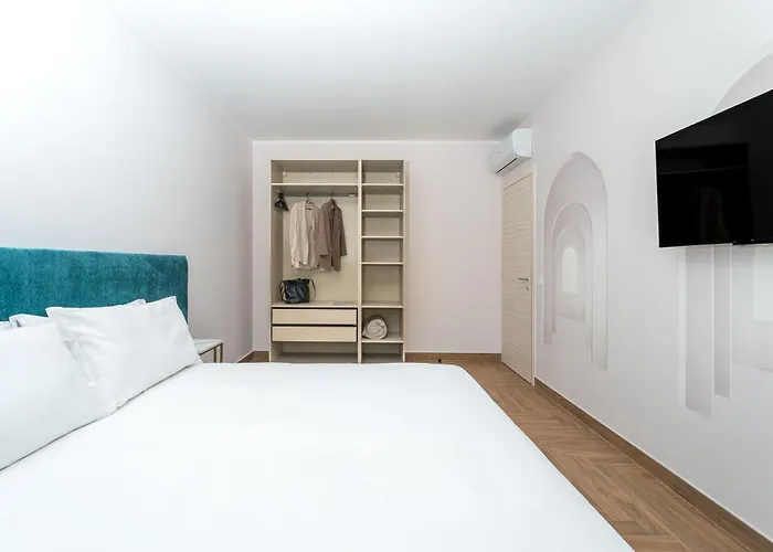 Yourhome - Casa Moscatelli Apartman *