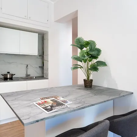 Yourhome - Casa Moscatelli アパート *